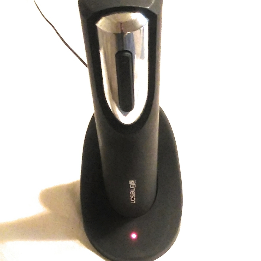 Emerson B061 Rechargeable Wine Bottle Opener